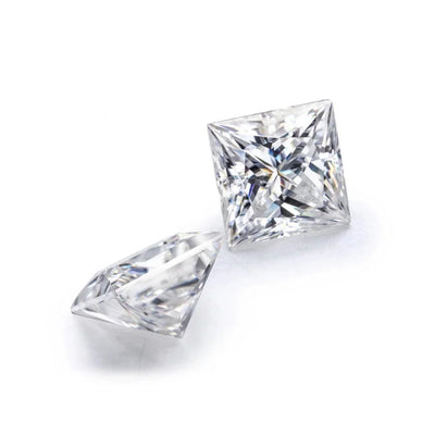 Princess Cut Moissanite Diamond | D Color, VVS1 Clarity 9.25MOH Diamond Tester Result | Certified by GRA - Ringshing.com