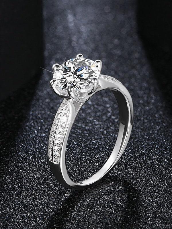 RSR 208 Moissanite White Minimalist Band Ring 1.0 Carat - Ringshing.com