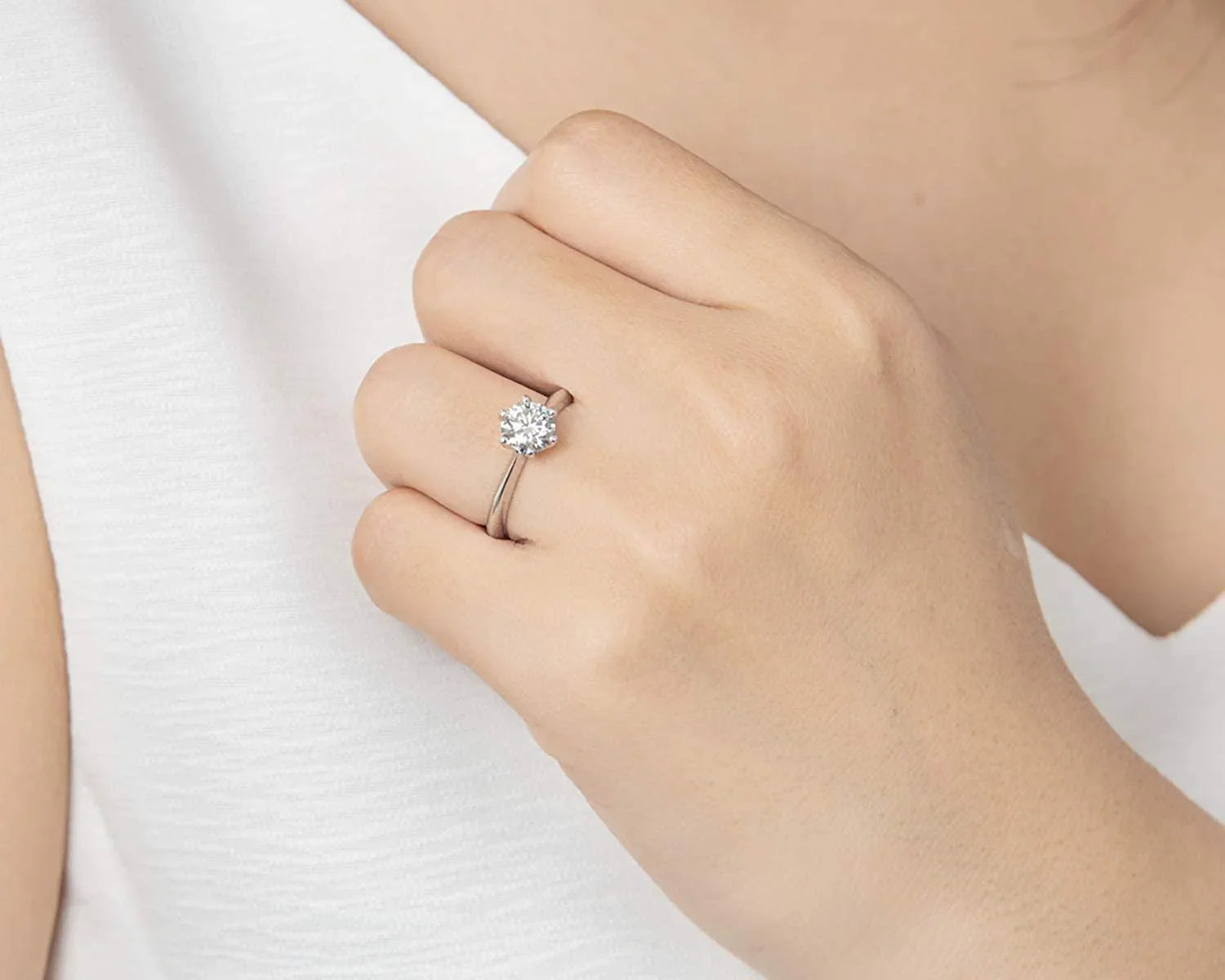 RSR-200 Original Moissanite Diamond Ring - Ringshing.com